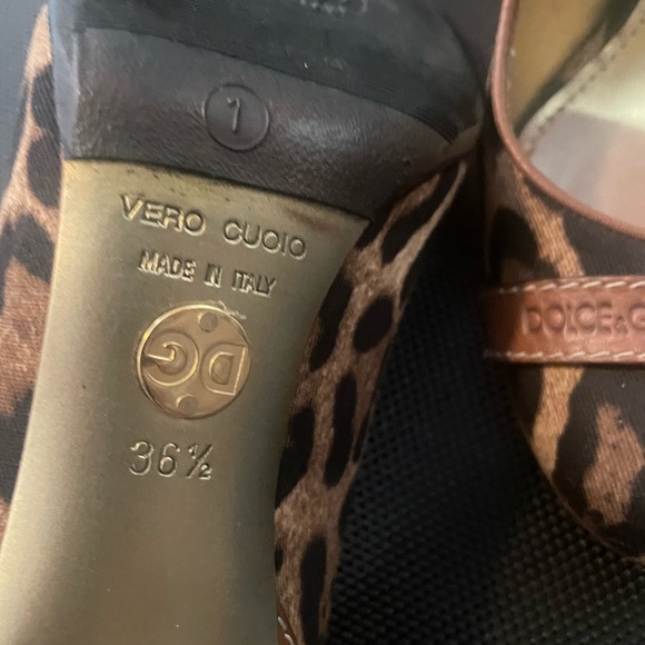 Beautiful DG pumps. - Picture 3 of 4